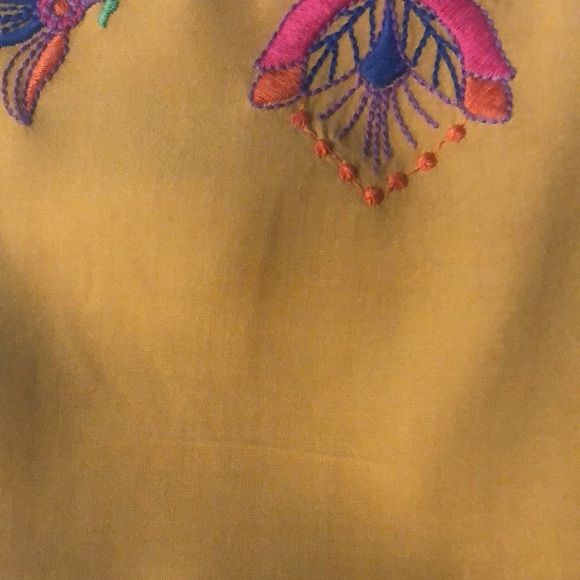 Flying Tomato Cold Shoulder Top - Picture 7 of 8